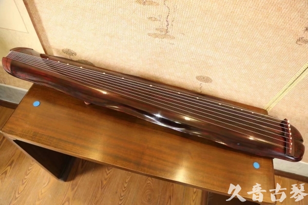 澳门●久音古琴  ●今日推荐  20230516【收藏级断纹蕉叶】